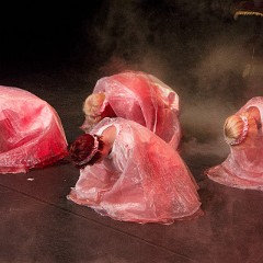 222